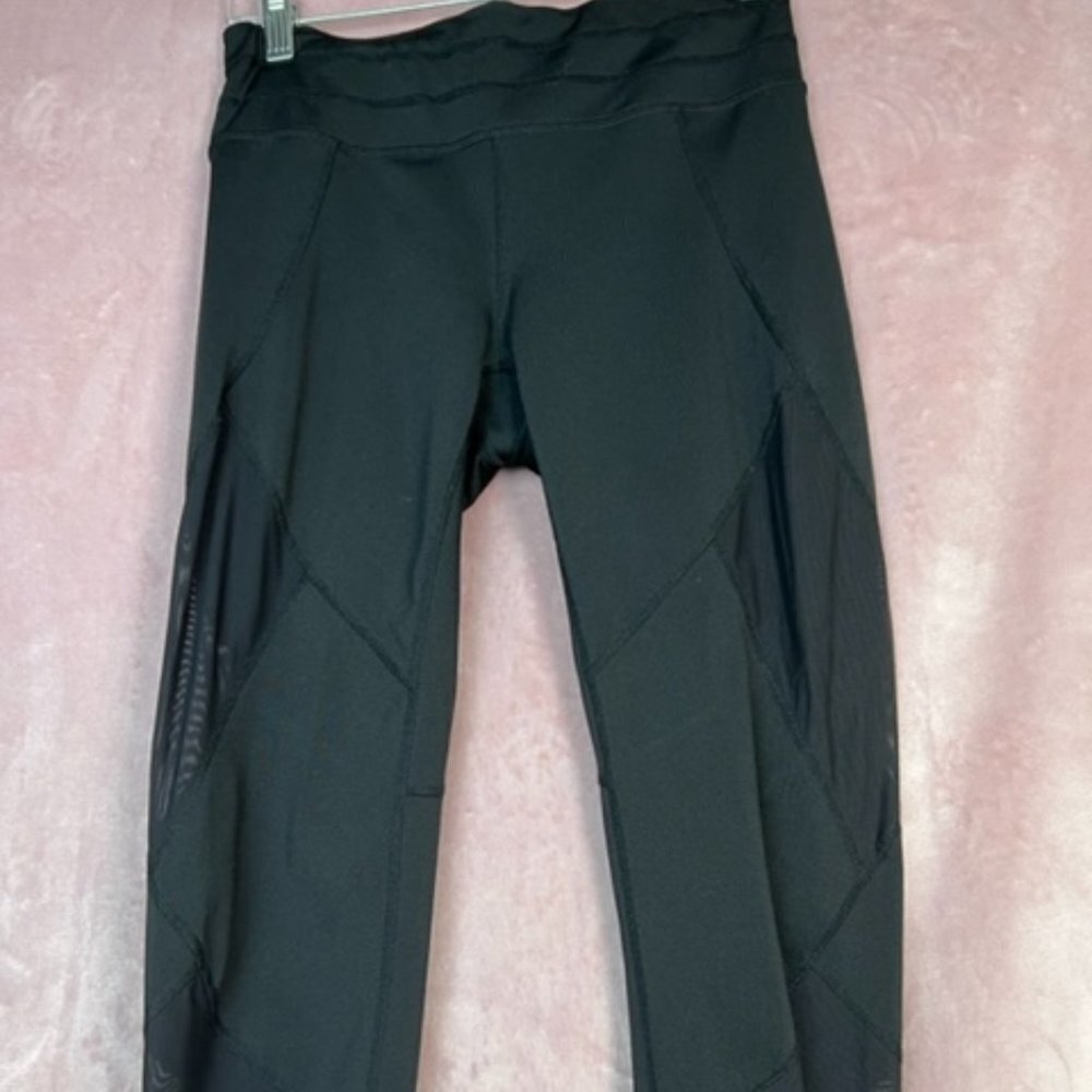Womens Black Capri Athleta Leggings Size M